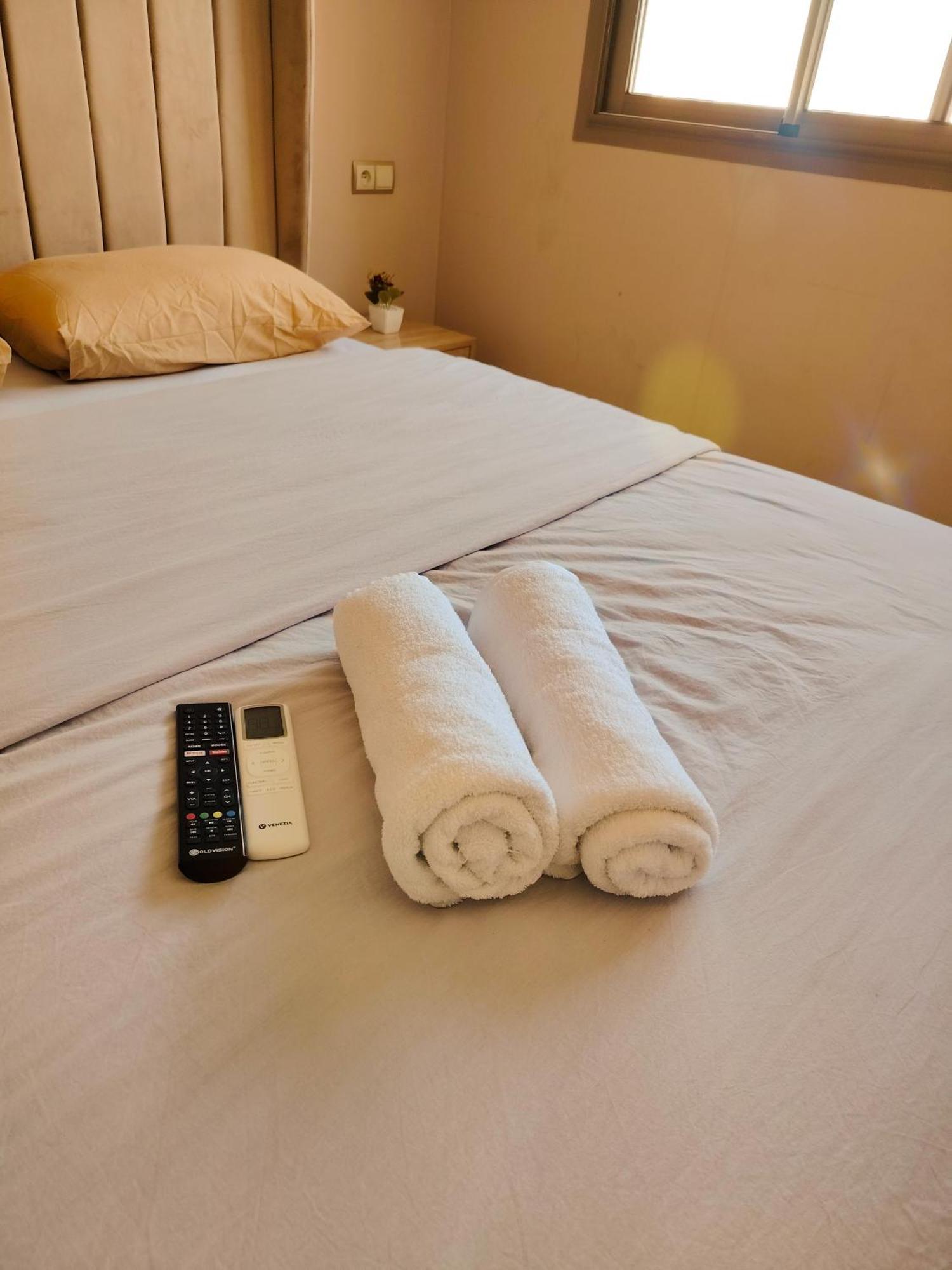 Super Apartement Totalement Neuf A Cote De Marjane Avec La Climatisation Et Wifi Tanger Extérieur photo